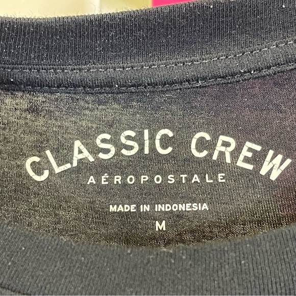 Aeropostale Classic Crew T-Shirt. Size Medium. In good used condition! - Picture 3 of 5